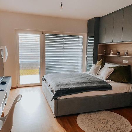 Oasis Of Energy Apartment Ljubljana Bagian luar foto